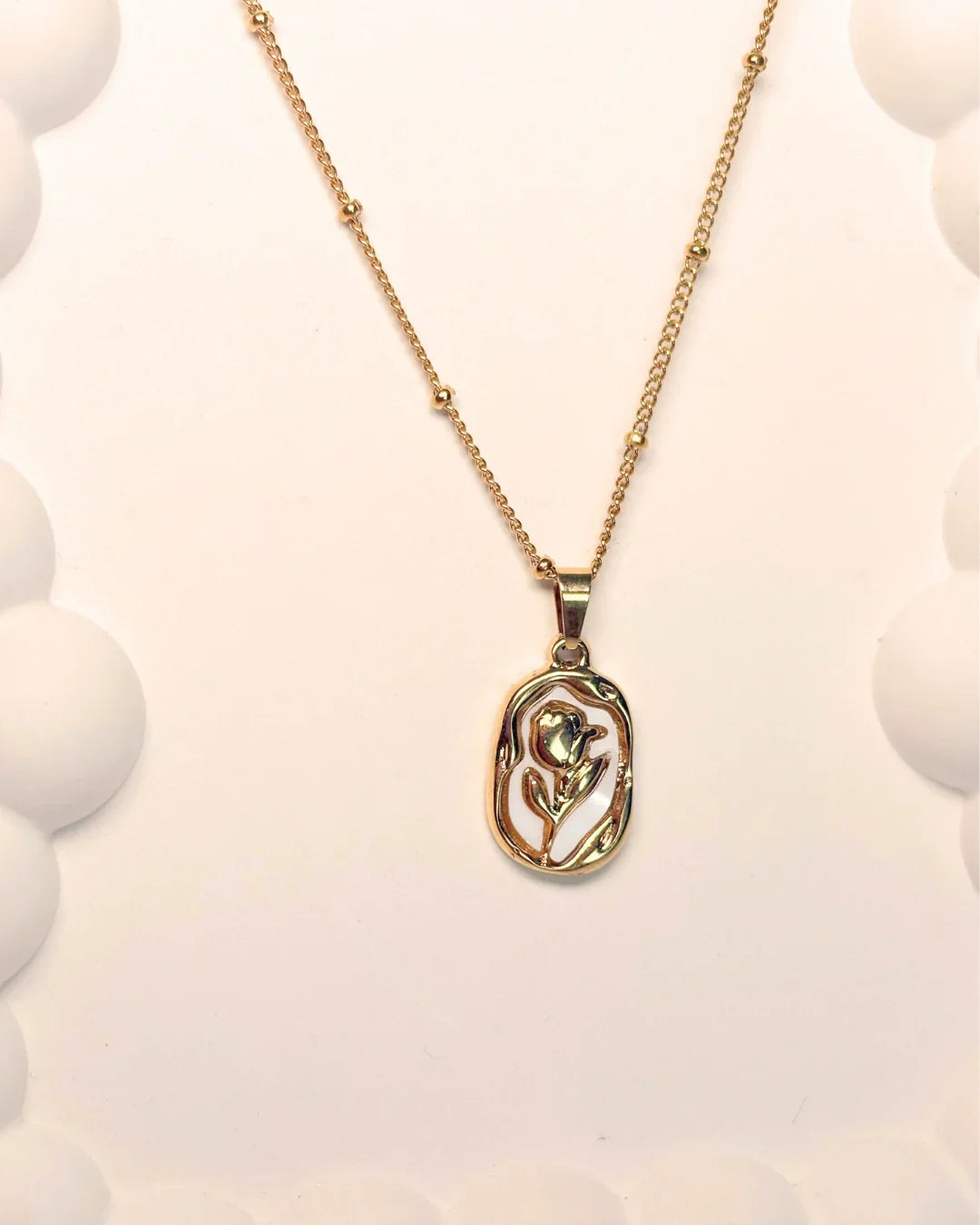 White Rose Necklace