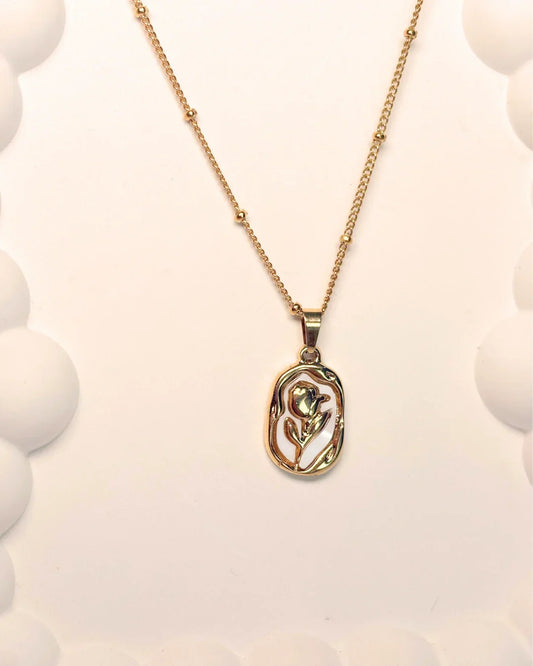 White Rose Necklace