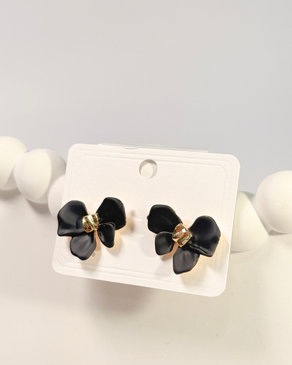 Midnight Bloom Earring